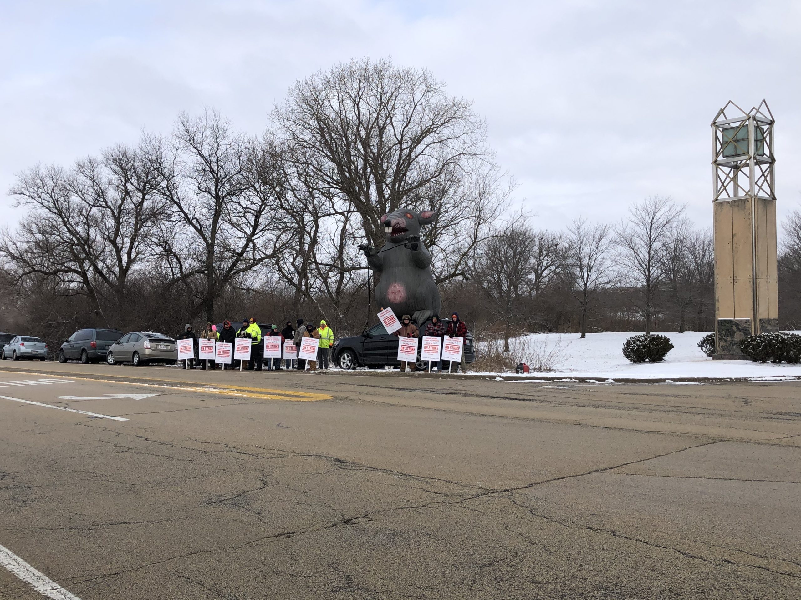 carpenters local 58 picketing