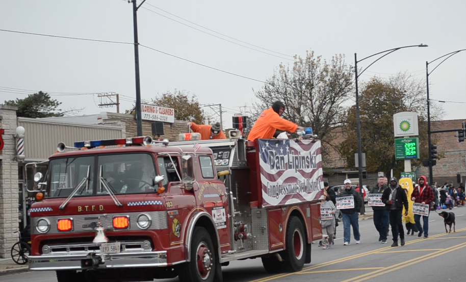 Firetruck at Pumpkin Parade