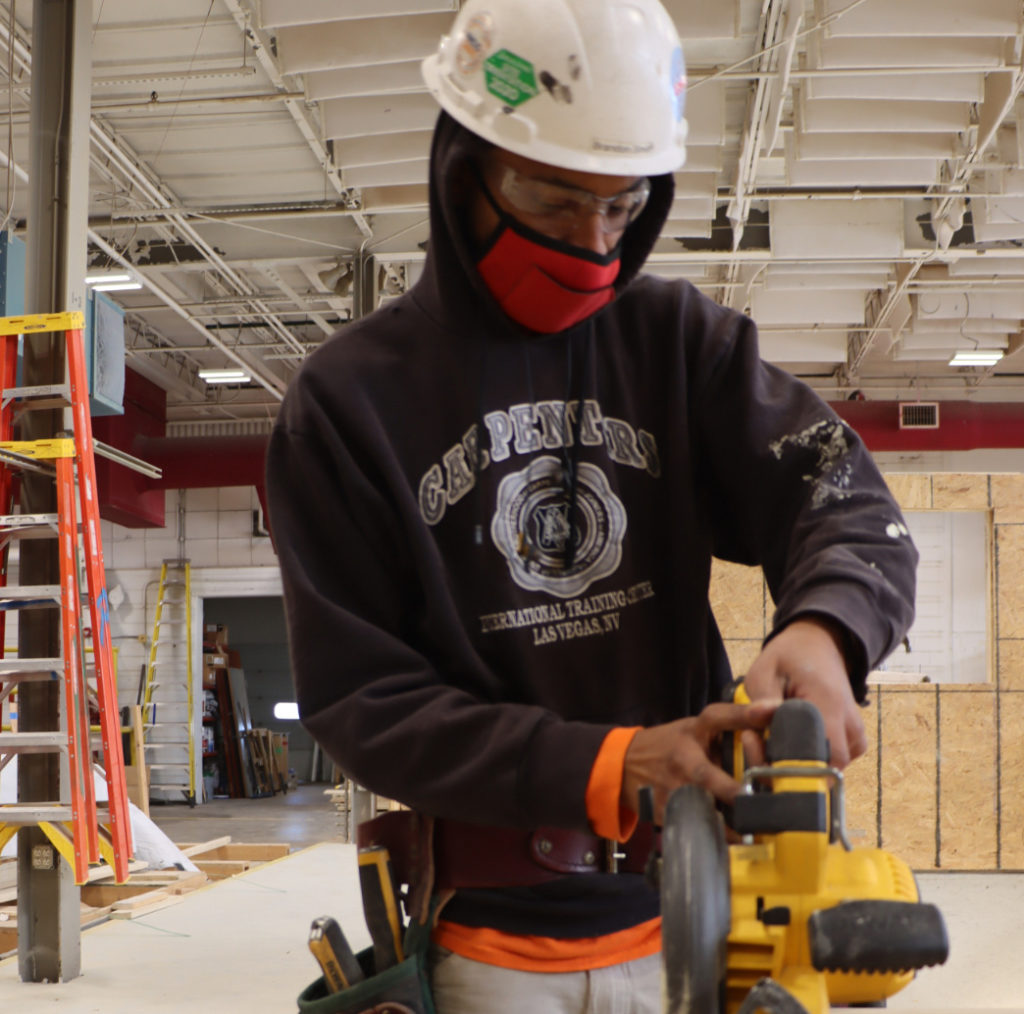 Carpet in PPE using a circular saw