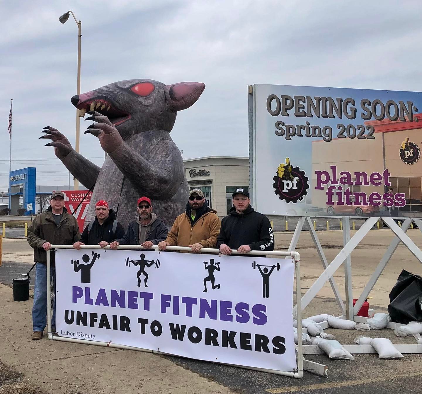 planet fitness job action in Joliet, Illinois