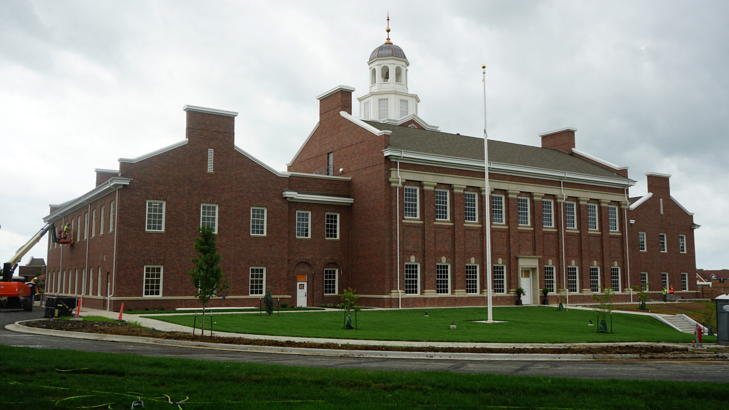Image for Kansas College Builds Replica Of Independence Hall